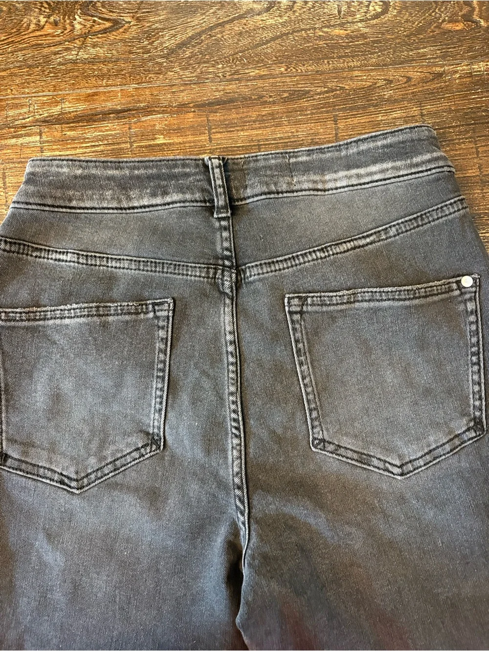 Anthropologie Pilcro Gem Straight Leg Jeans Womens 28 Black NWT Rhinestone